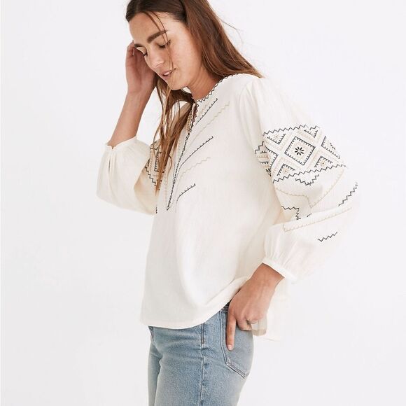 Madewell XS | Embroidered Peasant Top | like new, no flaws! Color- antique cream - Picture 2 of 16